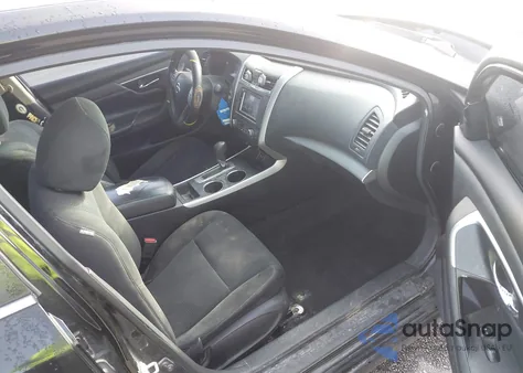 2015 Nissan Altima 2.5 Sv из США, поврежденный, VIN 1N4AL3AP0FC590738